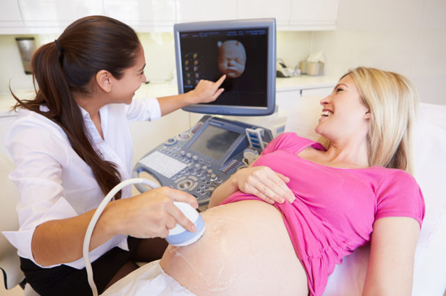 3Д УЗИ при беременности, фото и видео плода при трехмерном исследовании
