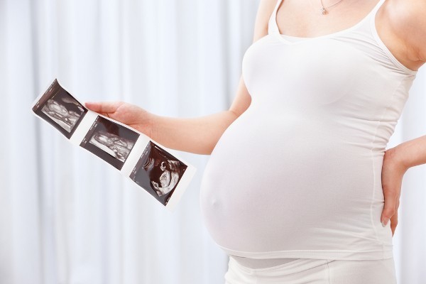 Как часто можно делать УЗИ при беременности на ранних сроках, сколько раз