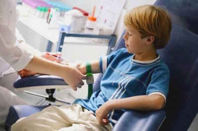 Анализ крови при мононуклеозе у детей и взрослых: расшифровка показателей, особенности взятия