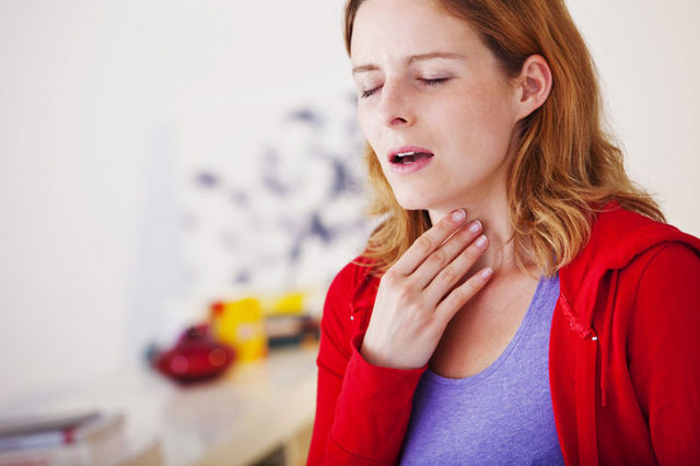 Болит горло после ФГДС: что делать, причины боли